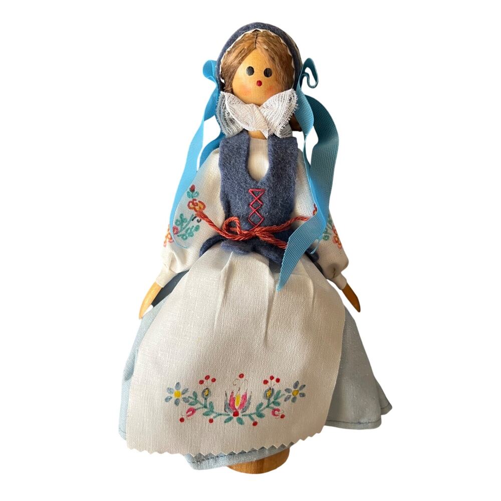Vintage Handmade in Poland Peg Doll Toy and Collectors Item Special & Fun 20-346